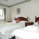 Westbourne Lodge